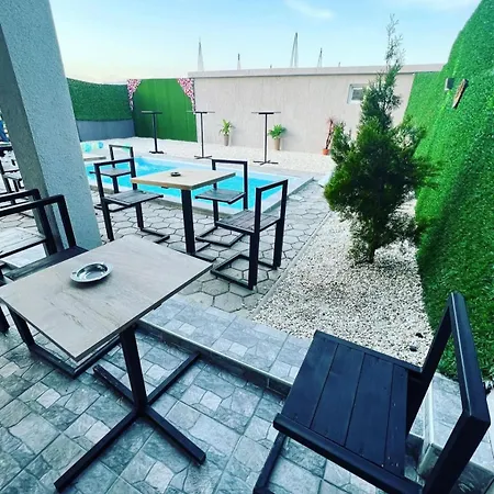 Dayoff سكوبجي